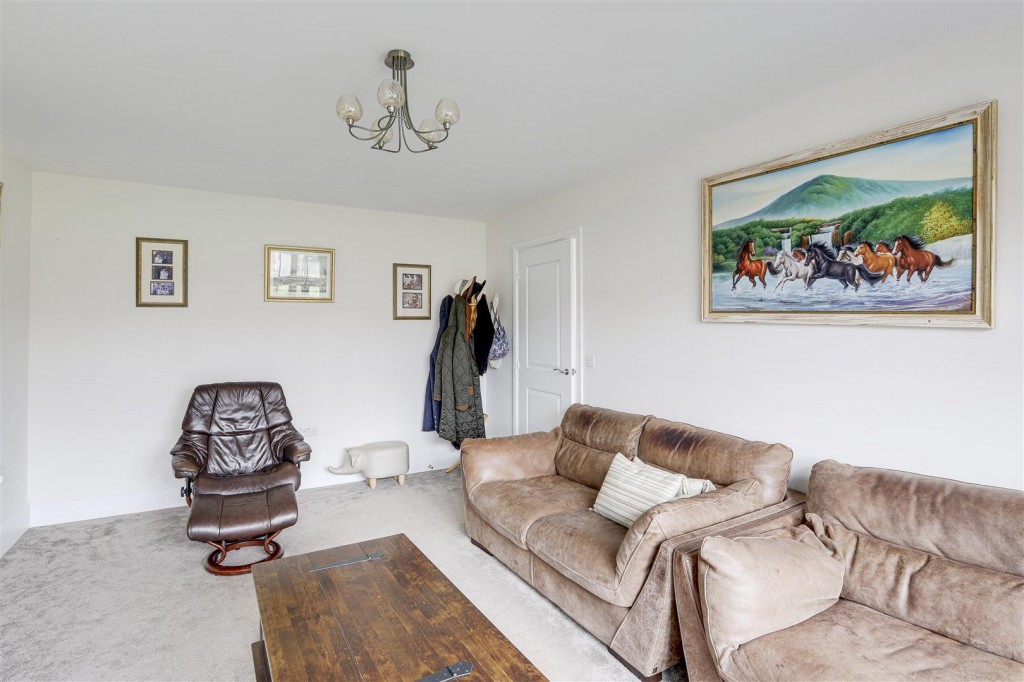 Westerdale Drive, Keyworth, Nottinghamshire, NG12 5ST
