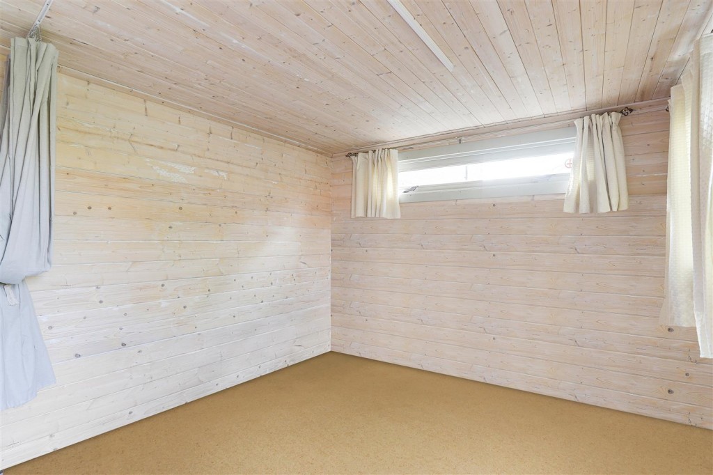 Westerdale Drive, Keyworth, Nottinghamshire, NG12 5ST