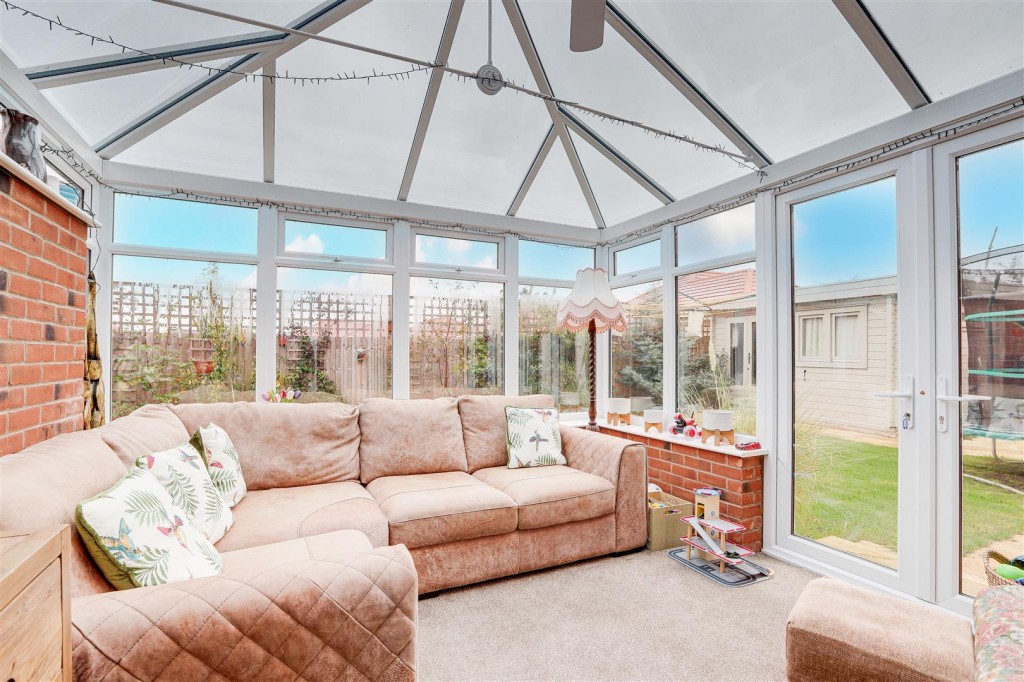 Westerdale Drive, Keyworth, Nottinghamshire, NG12 5ST