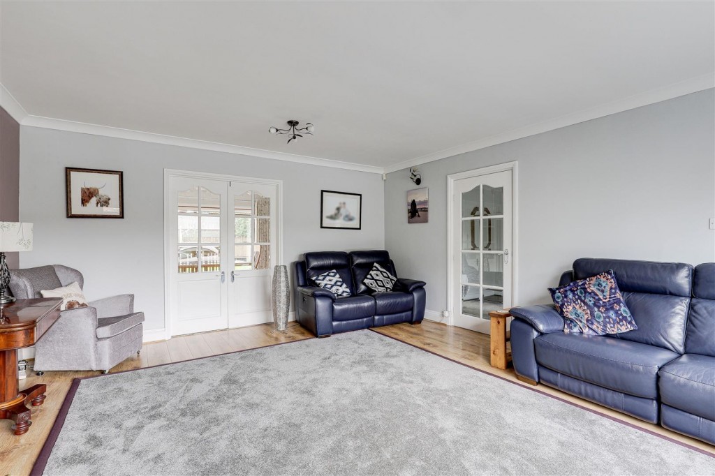 Loughborough Road, West Bridgford, Nottinghamshire, NG2 7EH