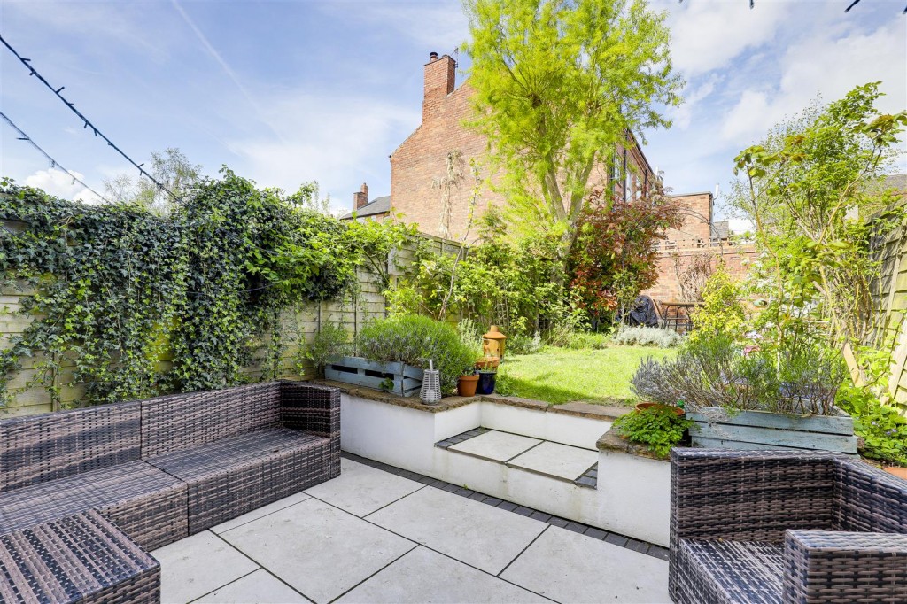 Church Drive, Carrington, Nottinghamshire, NG5 2BA
