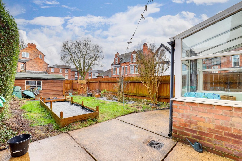 Ash Villas, Carrington, Nottinghamshire, NG5 1BN