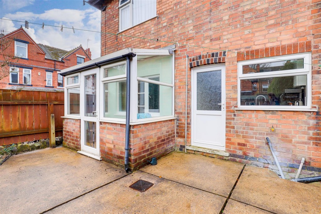 Ash Villas, Carrington, Nottinghamshire, NG5 1BN