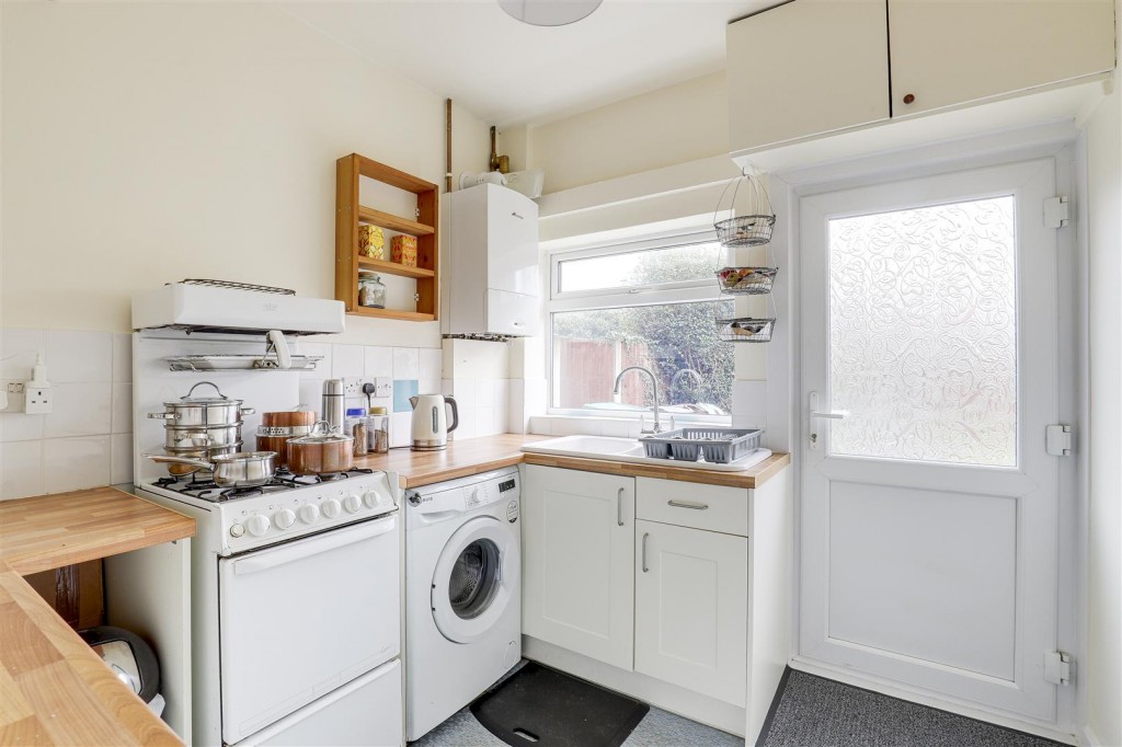 Ash Villas, Carrington, Nottinghamshire, NG5 1BN