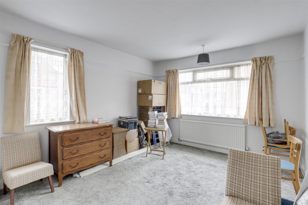 Ash Villas, Carrington, Nottinghamshire, NG5 1BN