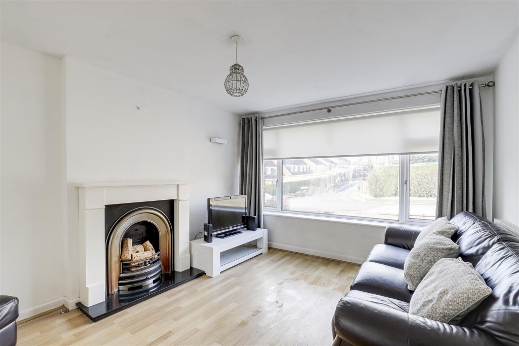 Ramsey Drive, Arnold, Nottinghamshire, NG5 6QQ