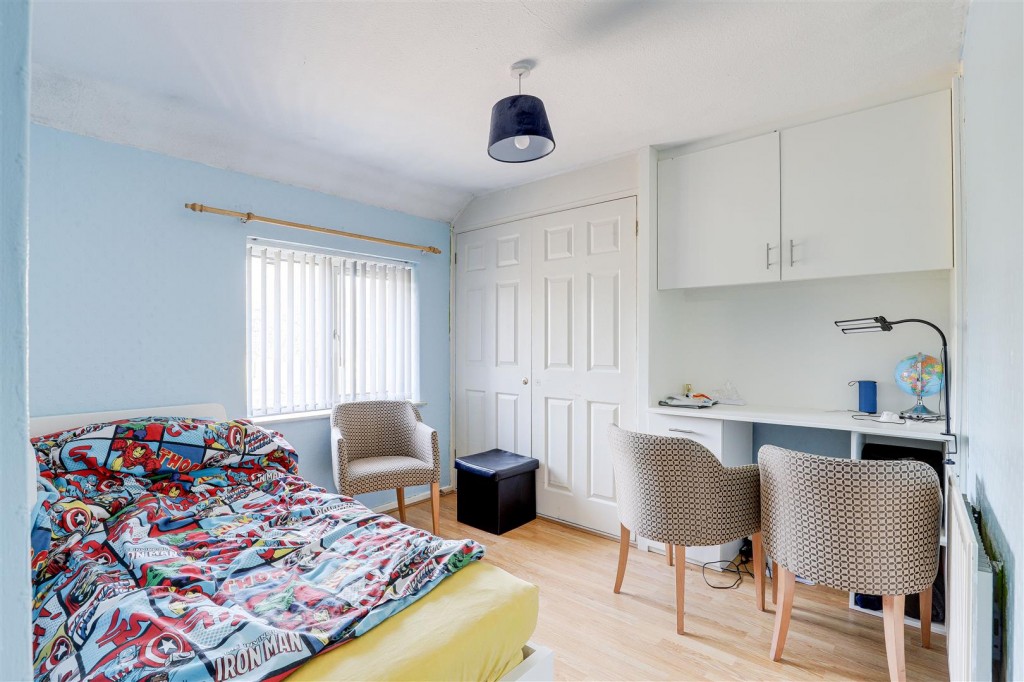 Bostock Lane, Long Eaton, Derbyshire, NG10 4EH