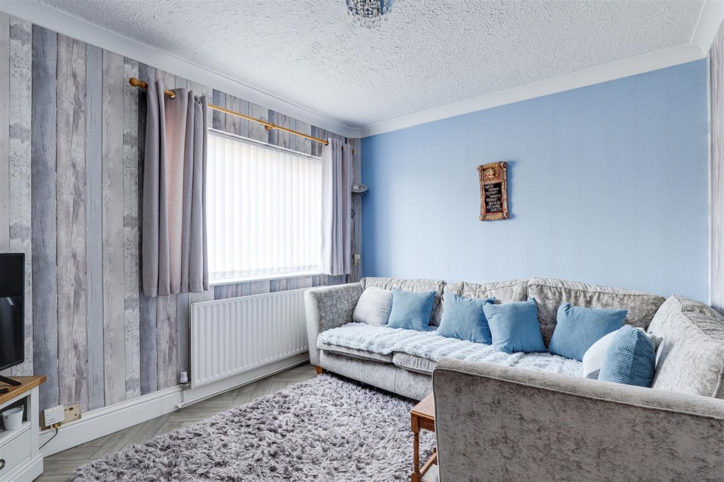 Bostock Lane, Long Eaton, Derbyshire, NG10 4EH