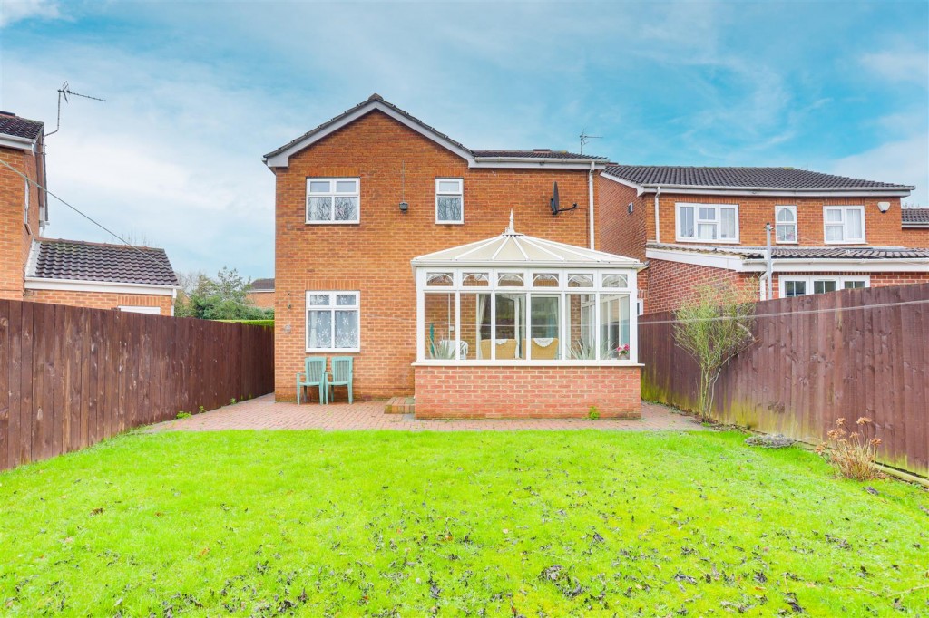 Cloverlands, West Bridgford, Nottinghamshire, NG2 7TF