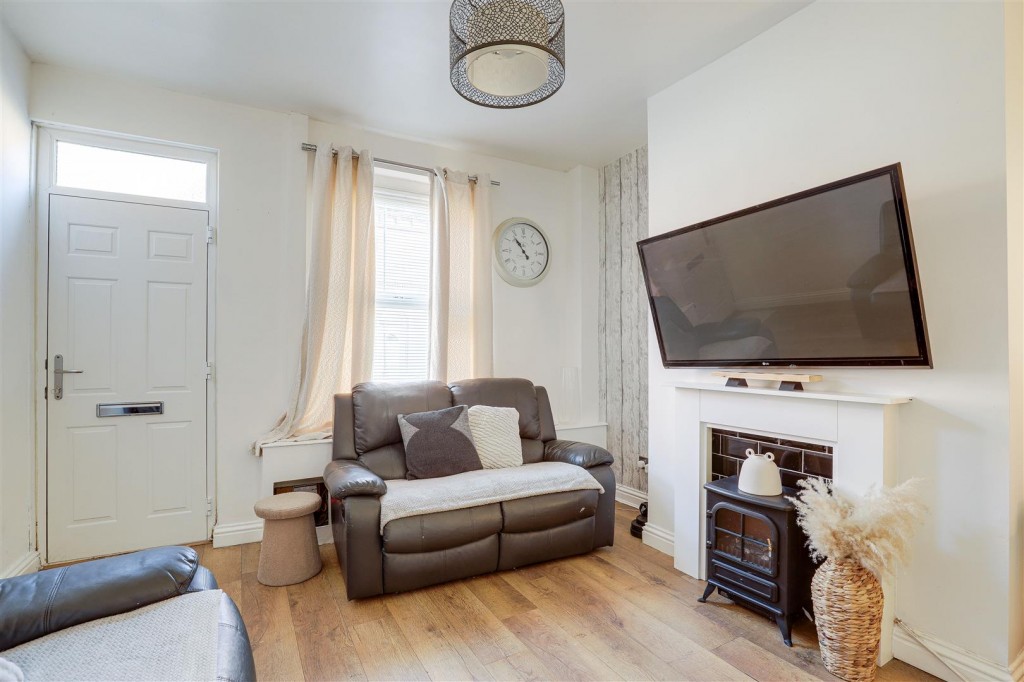 Minerva Street, Bulwell, Nottinghamshire, NG6 8GS