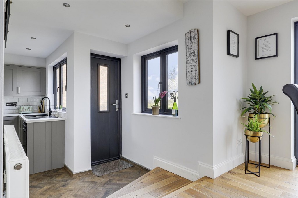 Medina Drive, Tollerton, Nottinghamshire, NG12 4EP