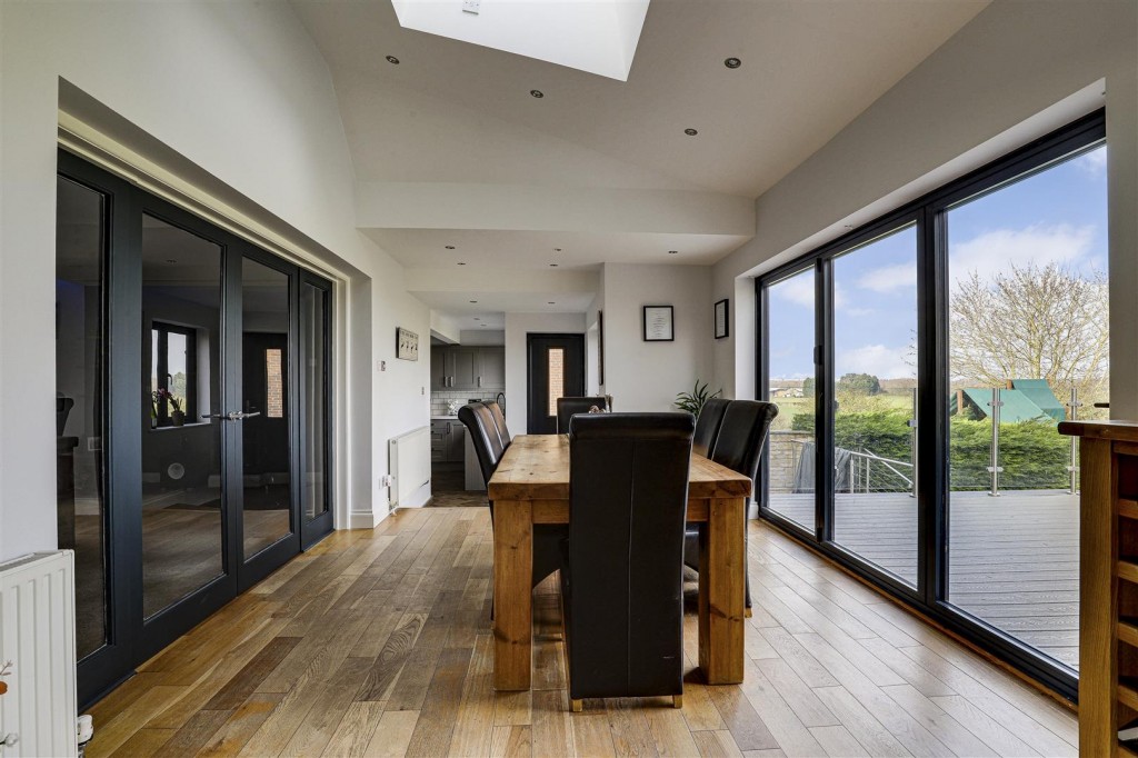 Medina Drive, Tollerton, Nottinghamshire, NG12 4EP