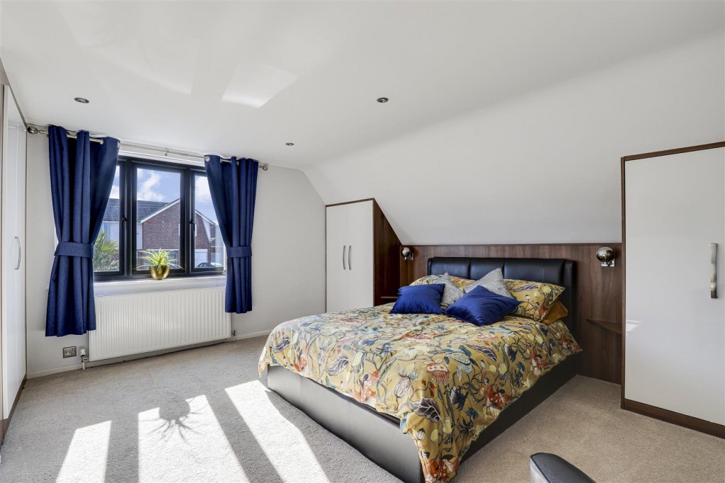 Medina Drive, Tollerton, Nottinghamshire, NG12 4EP