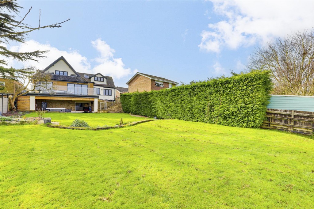 Medina Drive, Tollerton, Nottinghamshire, NG12 4EP