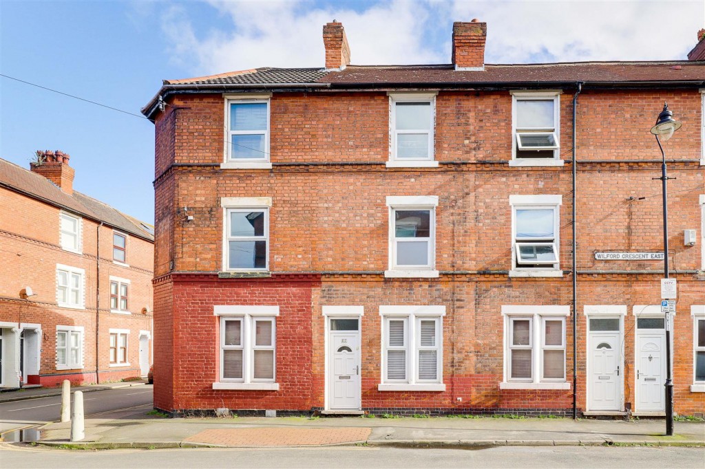 Wilford Crescent East, The Meadows, Nottinghamshire, NG2 2ED