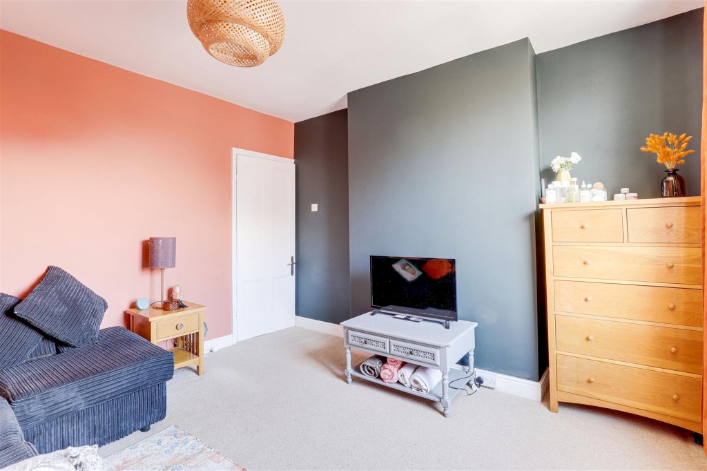 Wilford Crescent East, The Meadows, Nottinghamshire, NG2 2ED