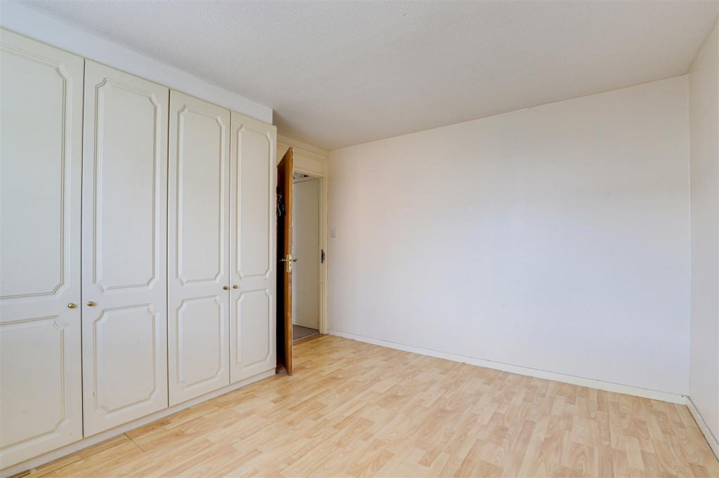 Aster Road, Mapperley, Nottinghamshire, NG3 4PF