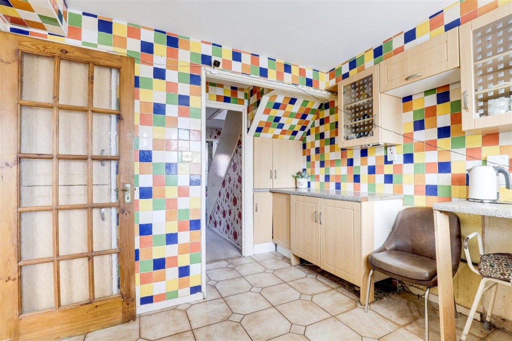 Aster Road, Mapperley, Nottinghamshire, NG3 4PF
