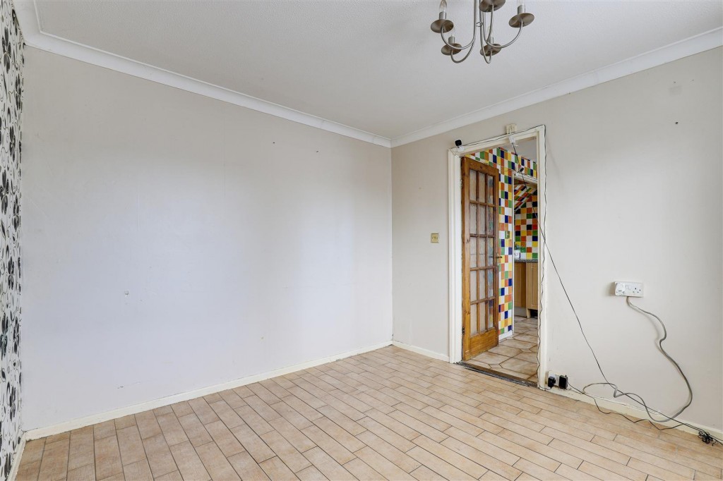 Aster Road, Mapperley, Nottinghamshire, NG3 4PF