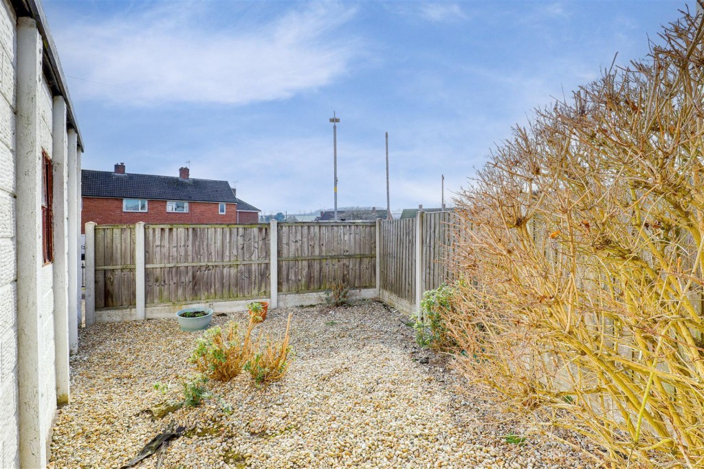 Foxwood Grove, Calverton, Nottinghamshire, NG14 6JF