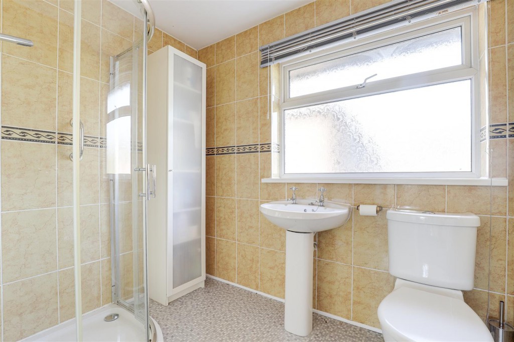 Foxwood Grove, Calverton, Nottinghamshire, NG14 6JF