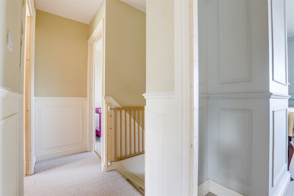Besecar Avenue, Gedling, Nottinghamshire, NG4 4EN