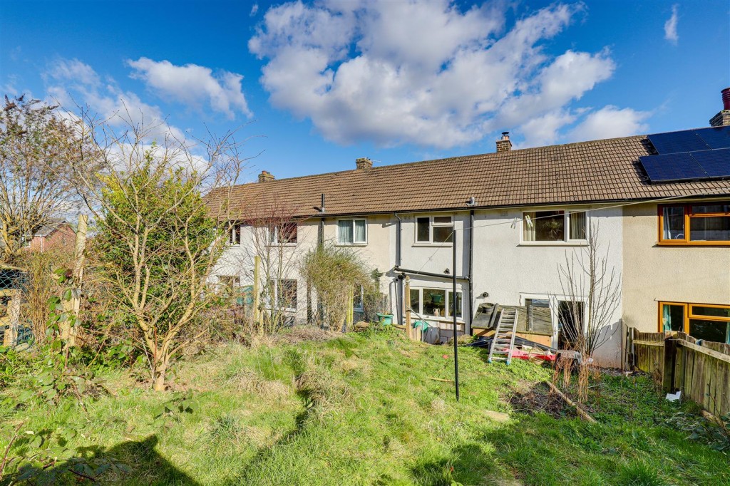 Besecar Avenue, Gedling, Nottinghamshire, NG4 4EN