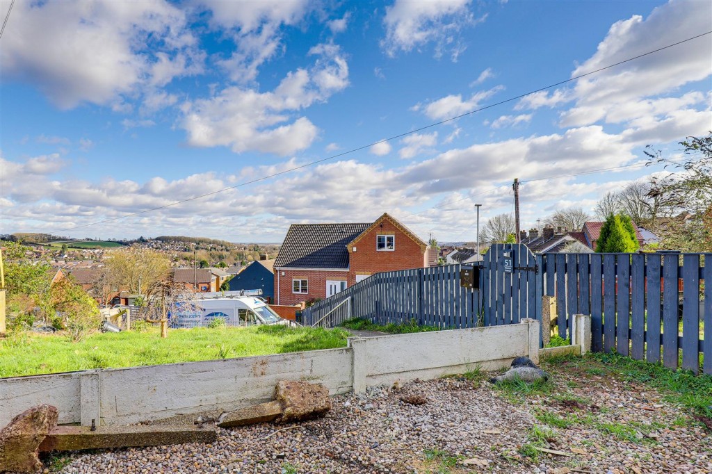 Besecar Avenue, Gedling, Nottinghamshire, NG4 4EN