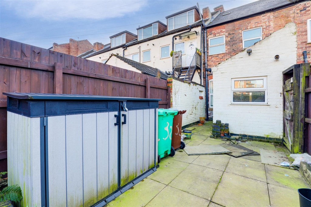 Hartley Road, Nottingham, Nottinghamshire, NG7 3AD