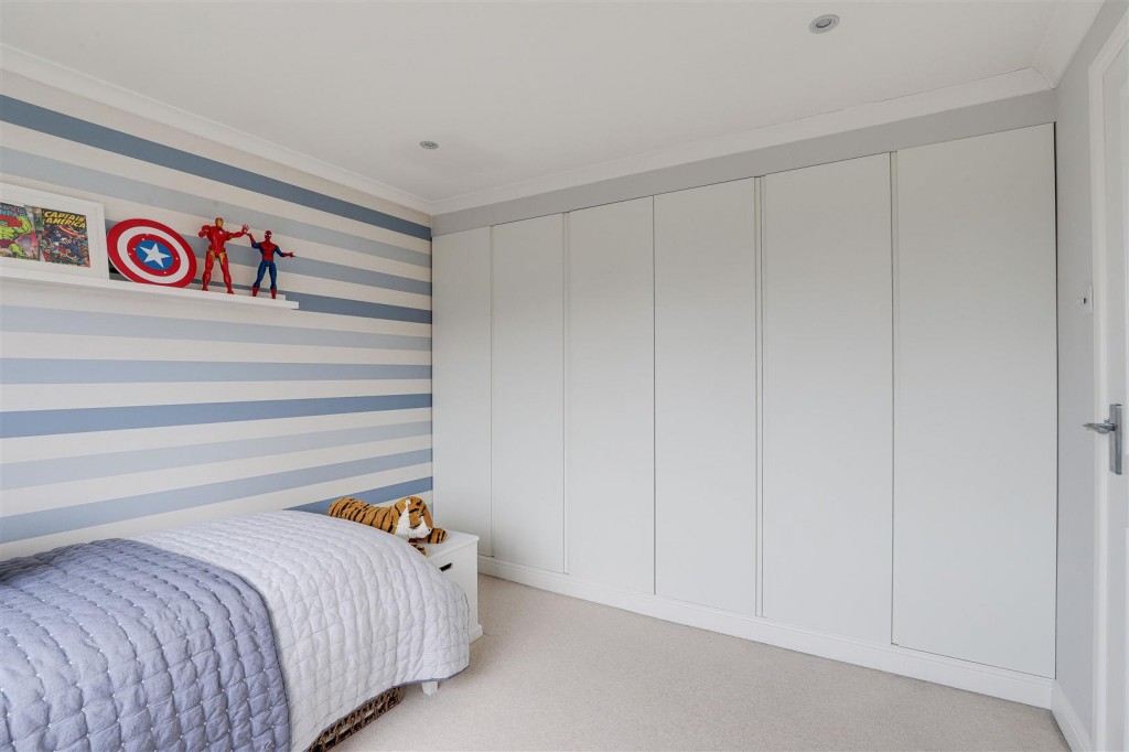Brownlow Drive, Rise Park, Nottinghamshire, NG5 5BD