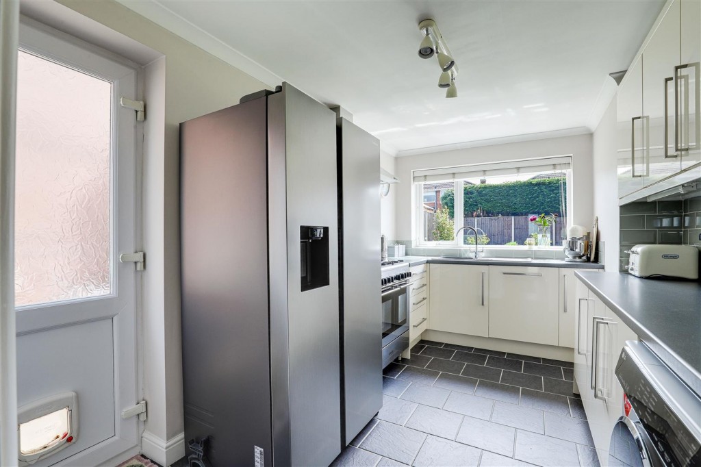 Brownlow Drive, Rise Park, Nottinghamshire, NG5 5BD