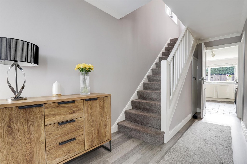 Brownlow Drive, Rise Park, Nottinghamshire, NG5 5BD