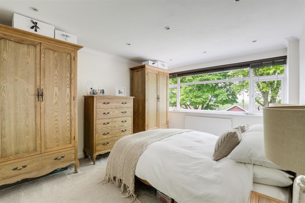 Brownlow Drive, Rise Park, Nottinghamshire, NG5 5BD