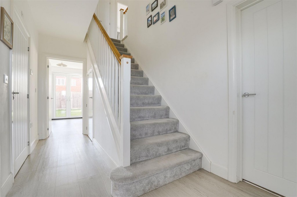 Josephine Grove, Edwalton, Nottinghamshire, NG12 4LL