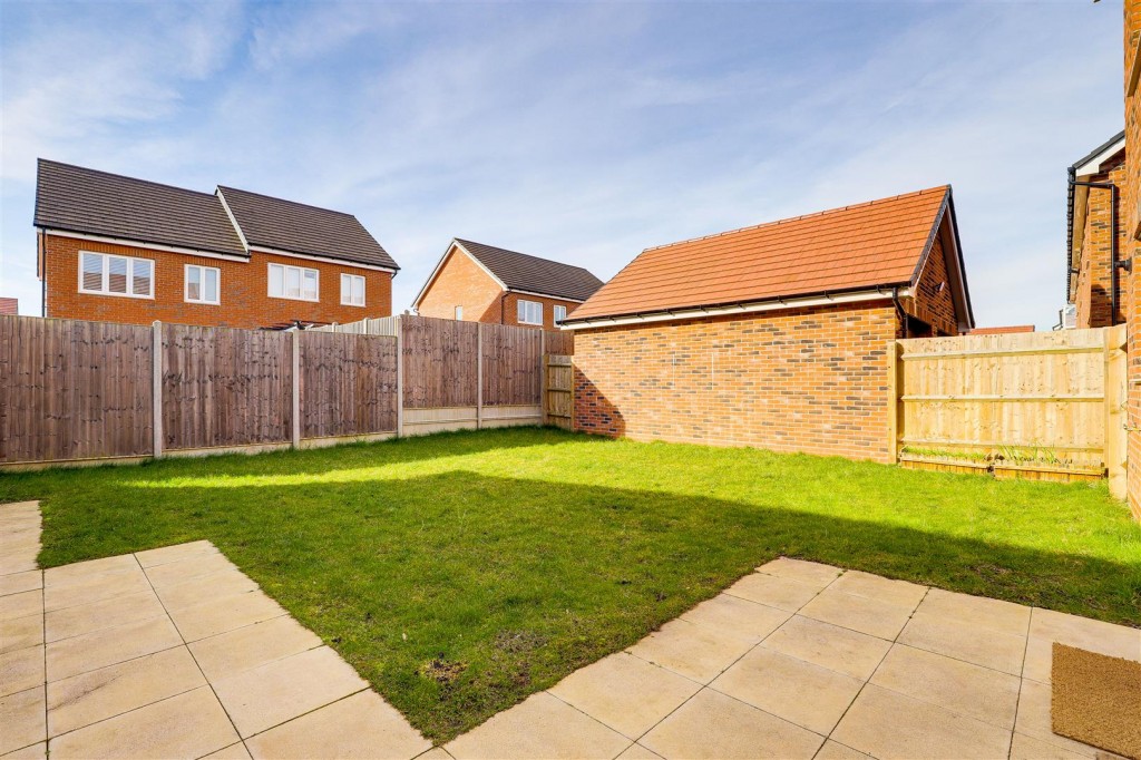 Josephine Grove, Edwalton, Nottinghamshire, NG12 4LL