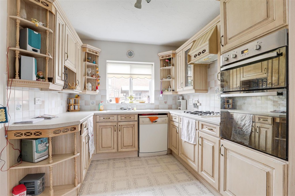 Brockhole Close, West Bridgford, Nottinghamshire, NG2 6RT