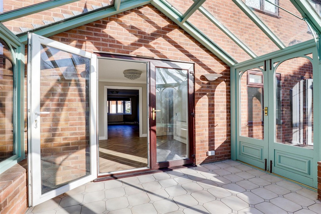 Redwood, West Bridgford, Nottinghamshire, NG2 7UL