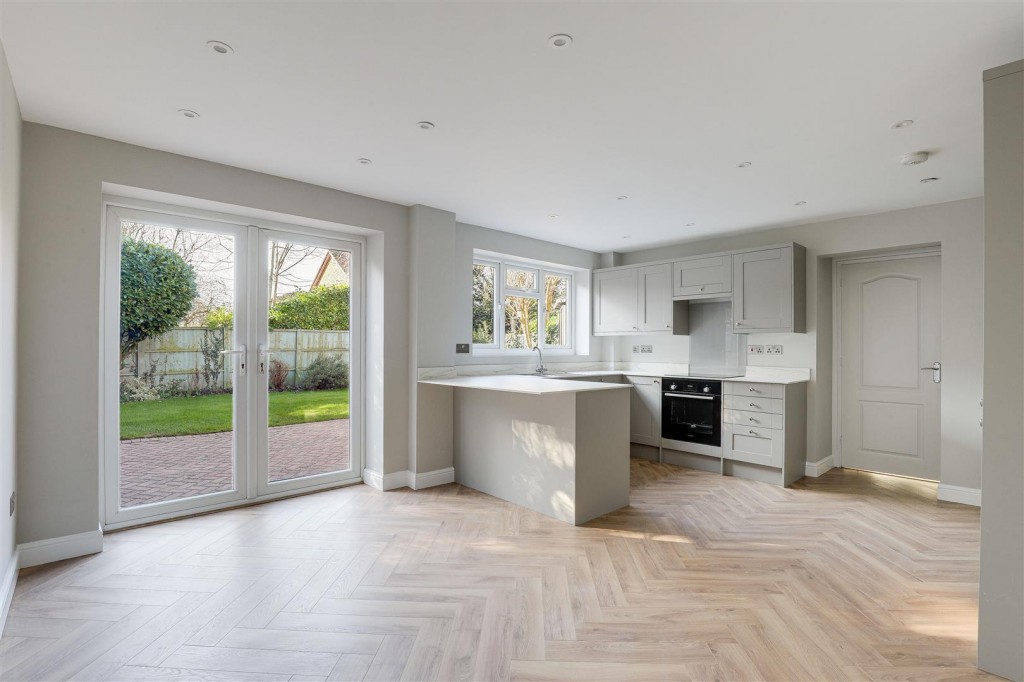 Redwood, West Bridgford, Nottinghamshire, NG2 7UL