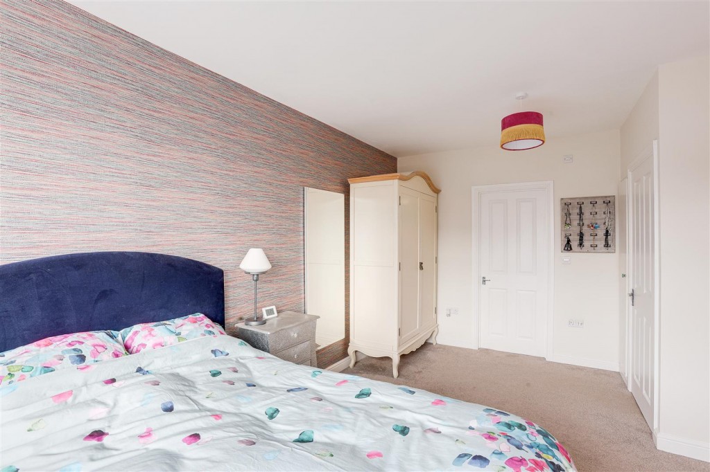 Kingrove Avenue, Beeston, Nottinghamshire, NG9 4DQ