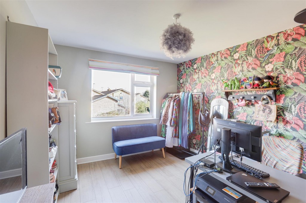 Kingrove Avenue, Beeston, Nottinghamshire, NG9 4DQ
