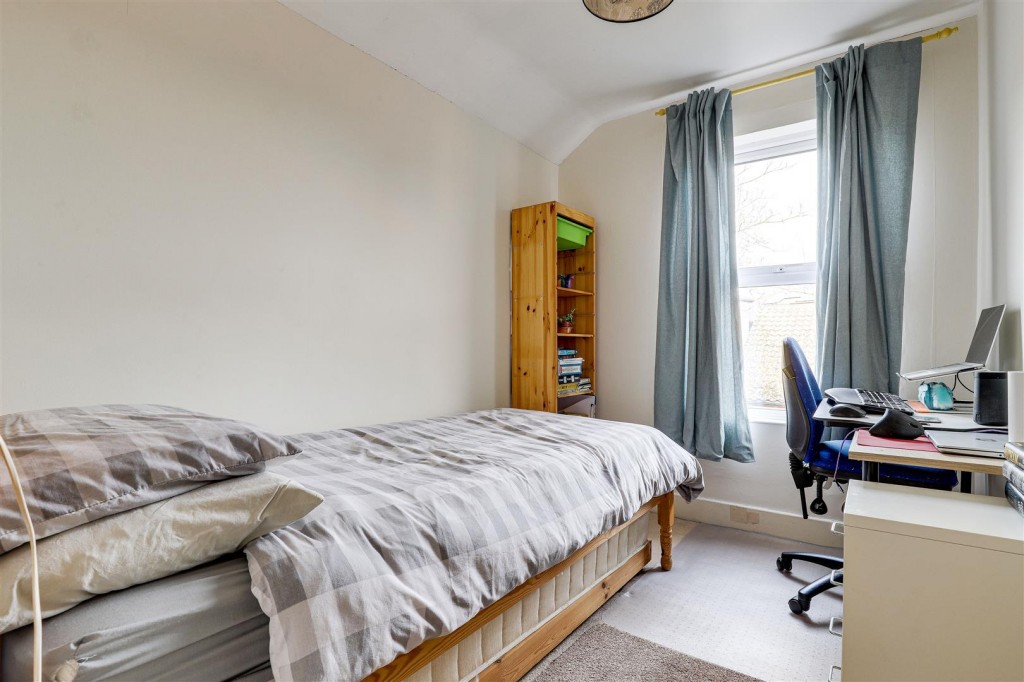 Highfield Grove, West Bridgford, Nottinghamshire, NG2 6DW