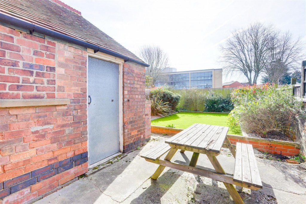 Balmoral Avenue, West Bridgford, Nottinghamshire, NG2 7QU