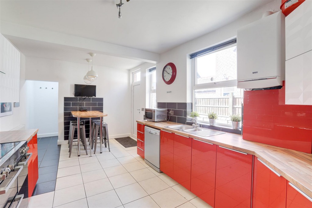 Balmoral Avenue, West Bridgford, Nottinghamshire, NG2 7QU