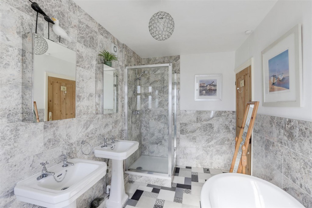 Derby Road, Risley, Derbyshire, DE72 3SY