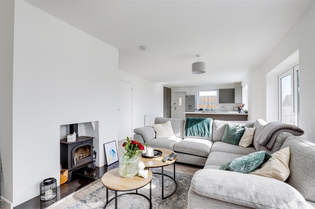 Ladywood Road, Ilkeston, Derbyshire, DE7 4NE