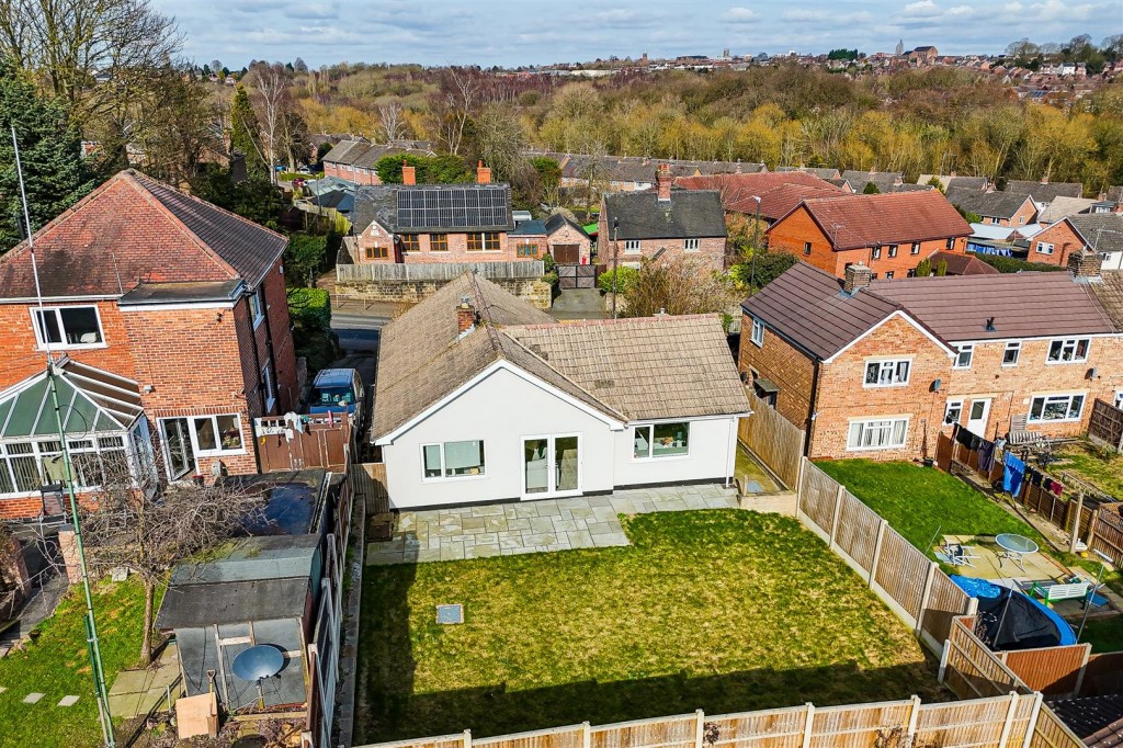 Ladywood Road, Ilkeston, Derbyshire, DE7 4NE