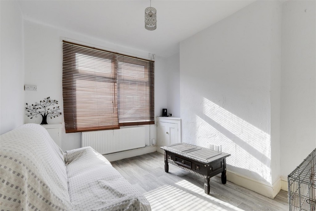 Edwin Street, Daybrook, Nottinghamshire, NG5 6AZ