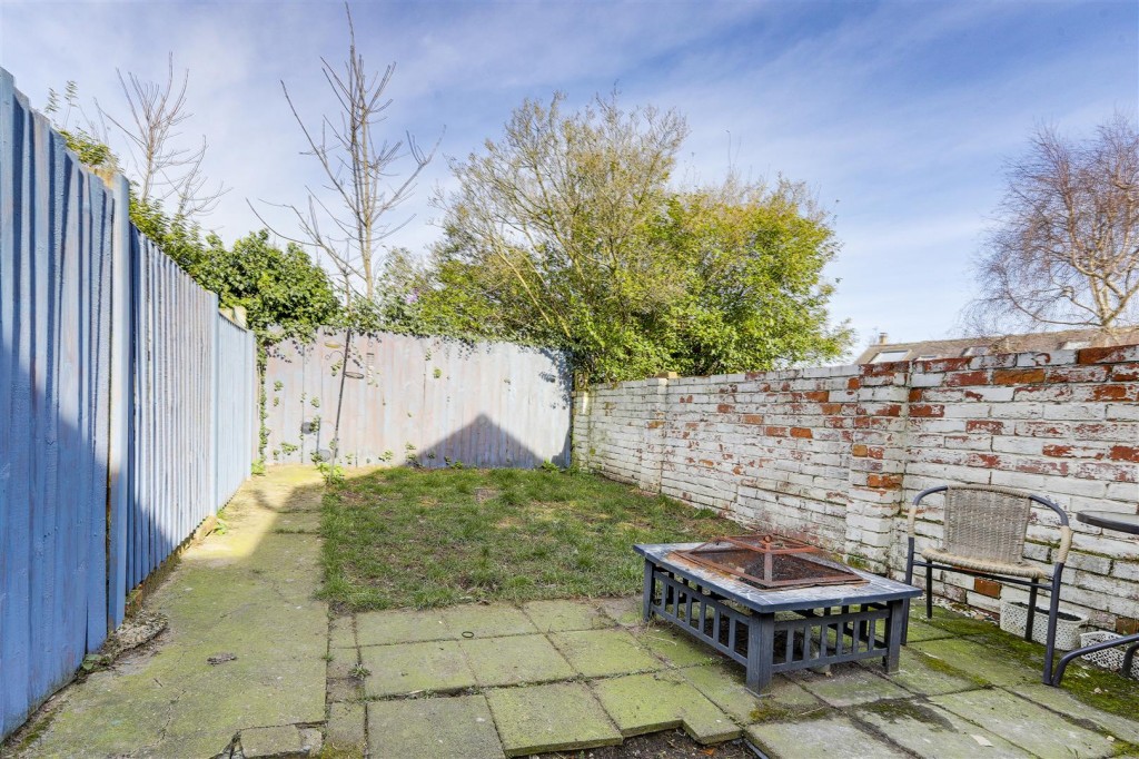 Edwin Street, Daybrook, Nottinghamshire, NG5 6AZ