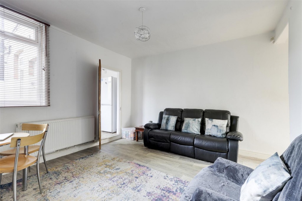 Edwin Street, Daybrook, Nottinghamshire, NG5 6AZ