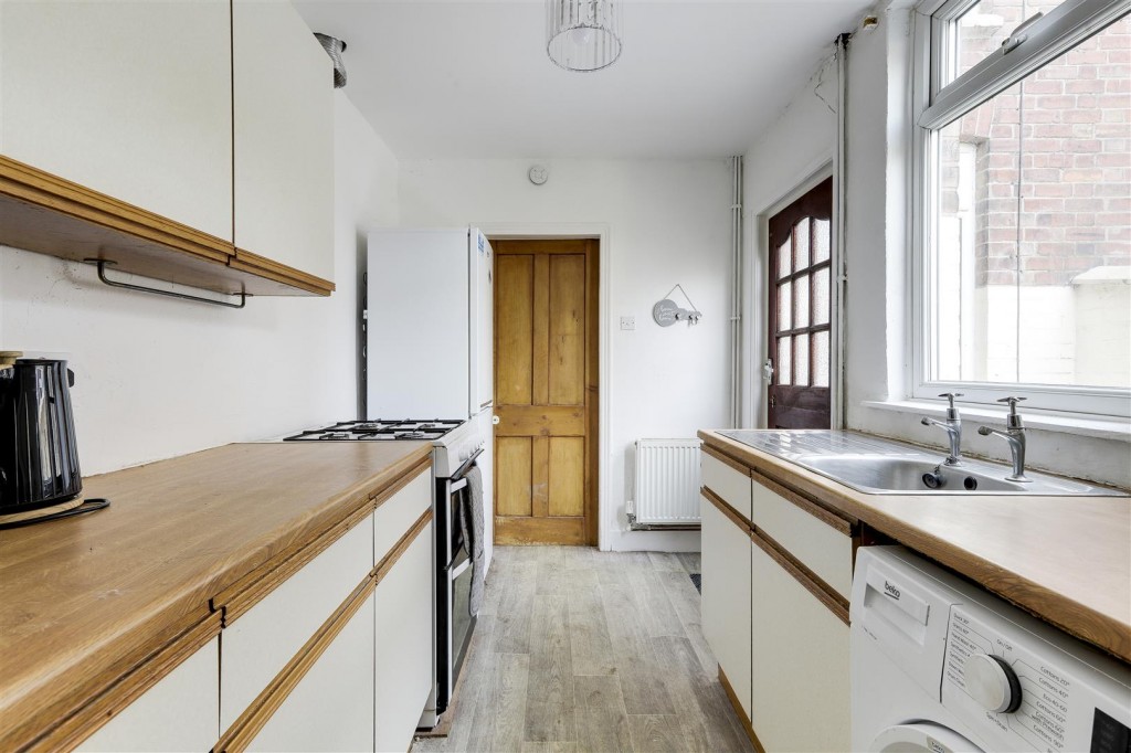 Edwin Street, Daybrook, Nottinghamshire, NG5 6AZ